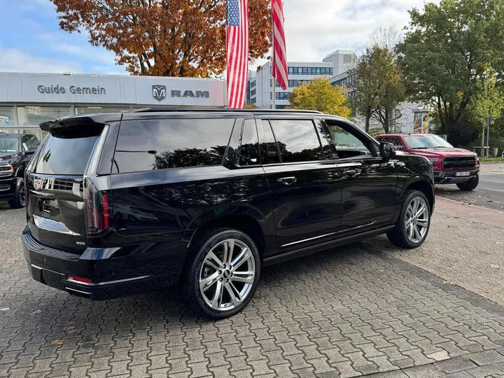 Cadillac Escalade