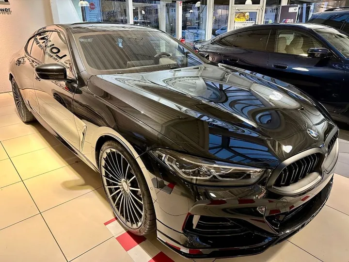 ALPINA B8