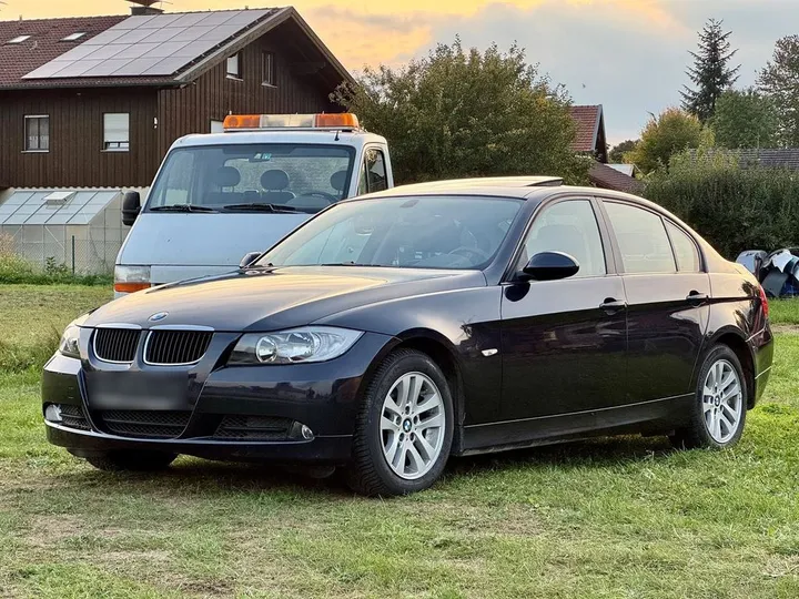 BMW 320