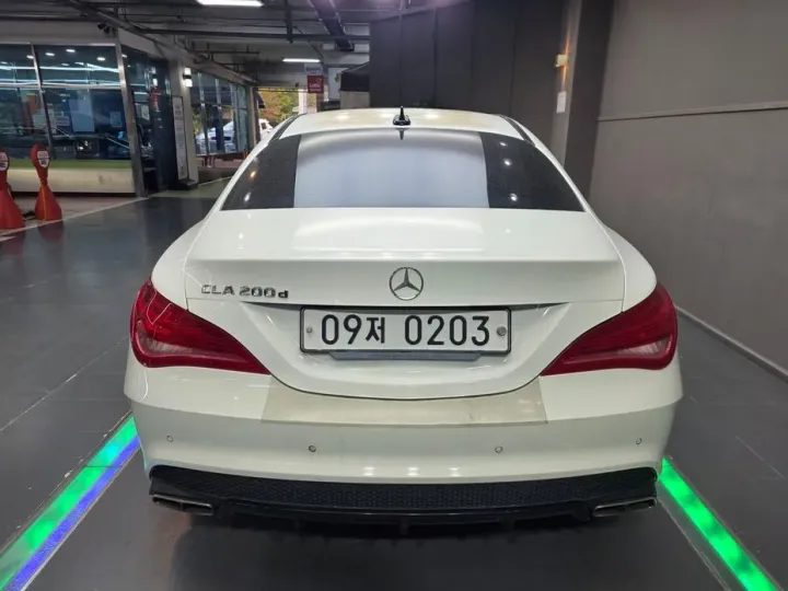 Mercedes-Benz CLA-Class
