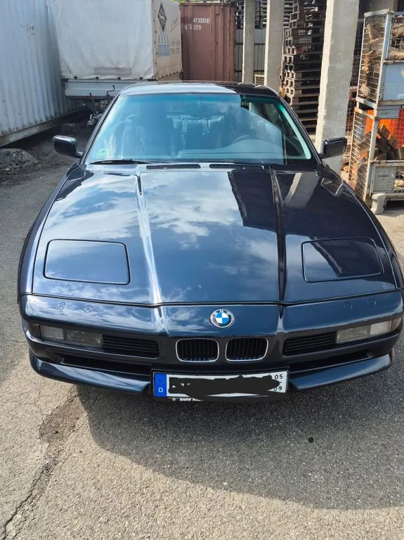 BMW 850