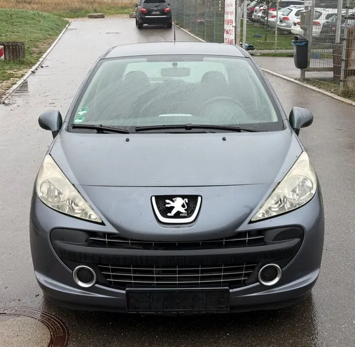 Peugeot 207