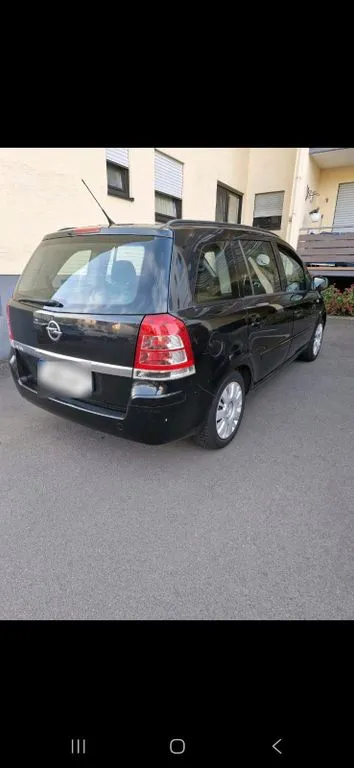 Opel Zafira