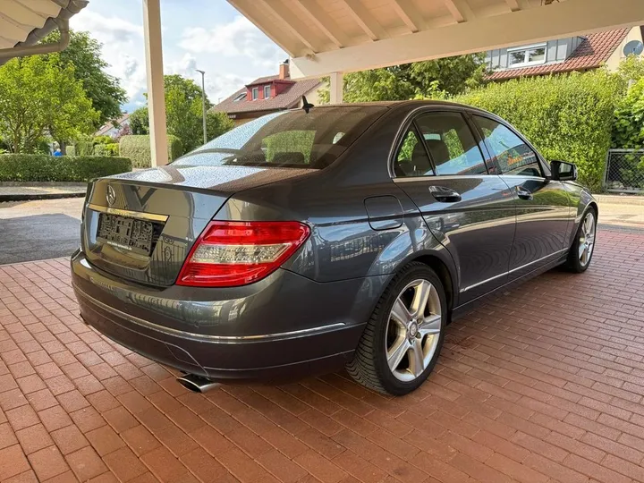 Mercedes-Benz C 280