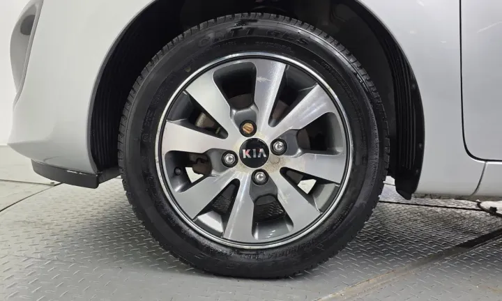 Kia morning