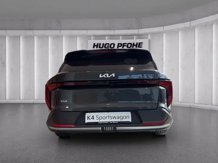 Kia K4
