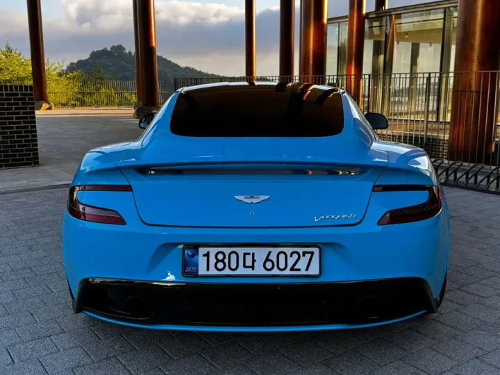 Astonmartin Vanquish