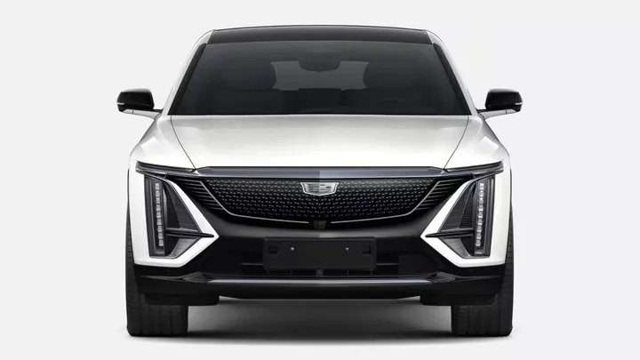 Cadillac LYRIQ
