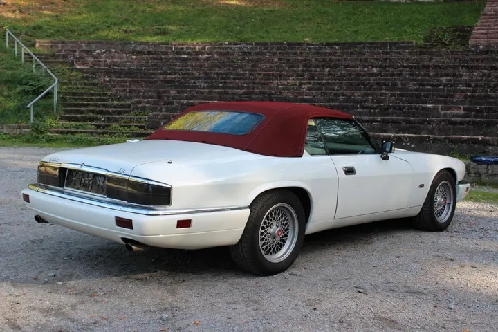 Jaguar XJS