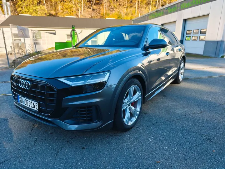Audi Q8