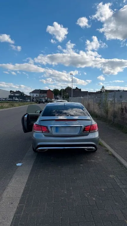 Mercedes-Benz E 250