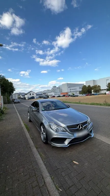 Mercedes-Benz E 250