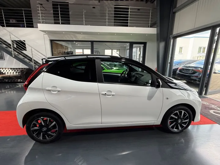 Toyota Aygo (X)