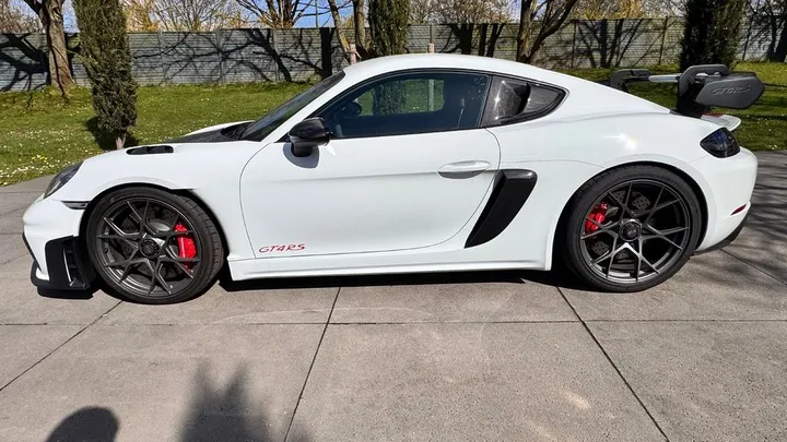 Porsche Cayman
