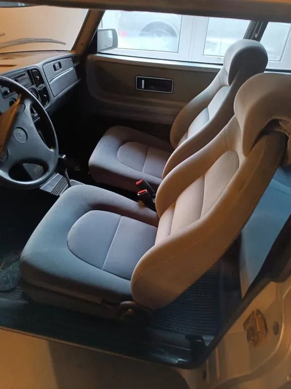 Saab 900