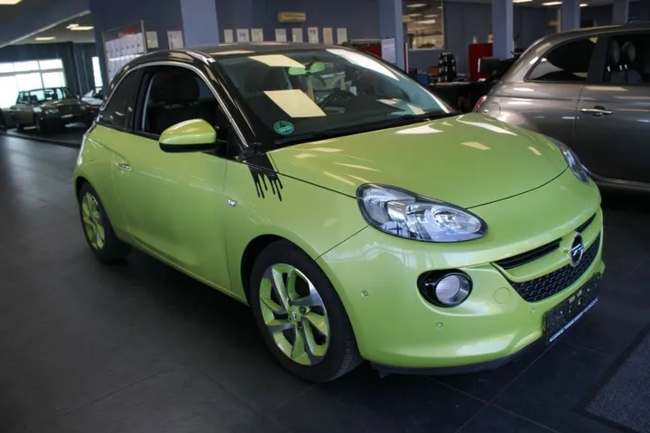 Opel Adam