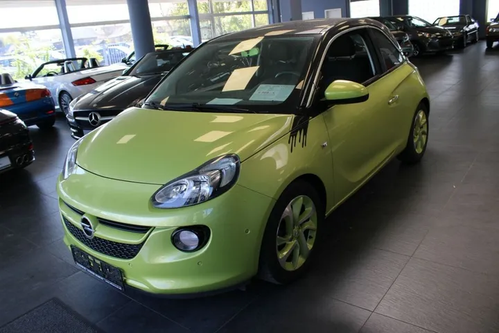 Opel Adam