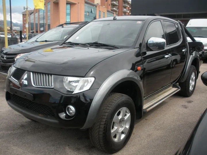 Mitsubishi L200