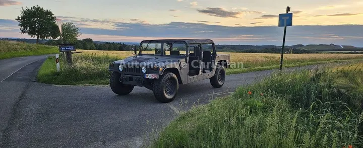 Hummer H1