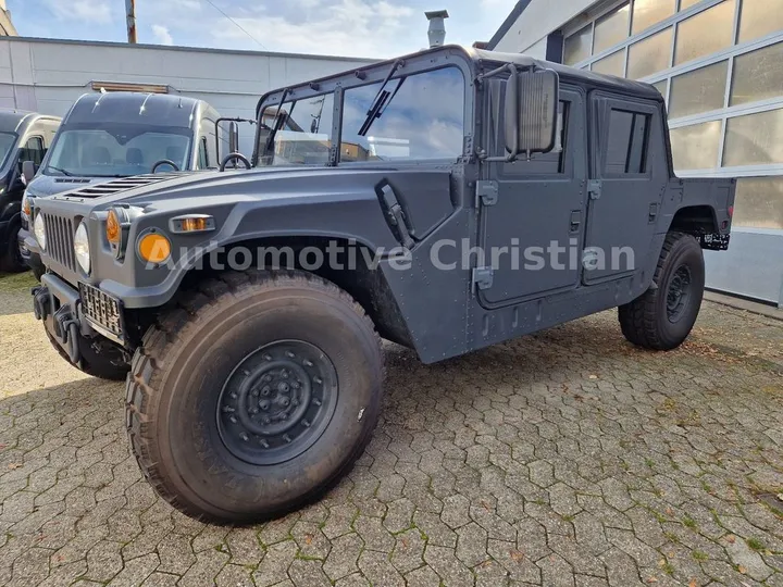 Hummer H1