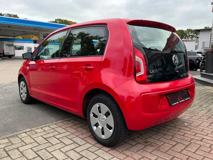 Volkswagen up!