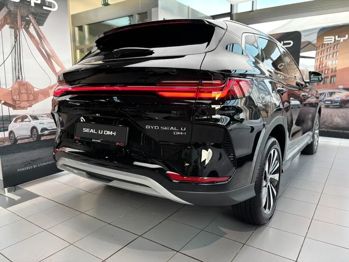 BYD SEAL U