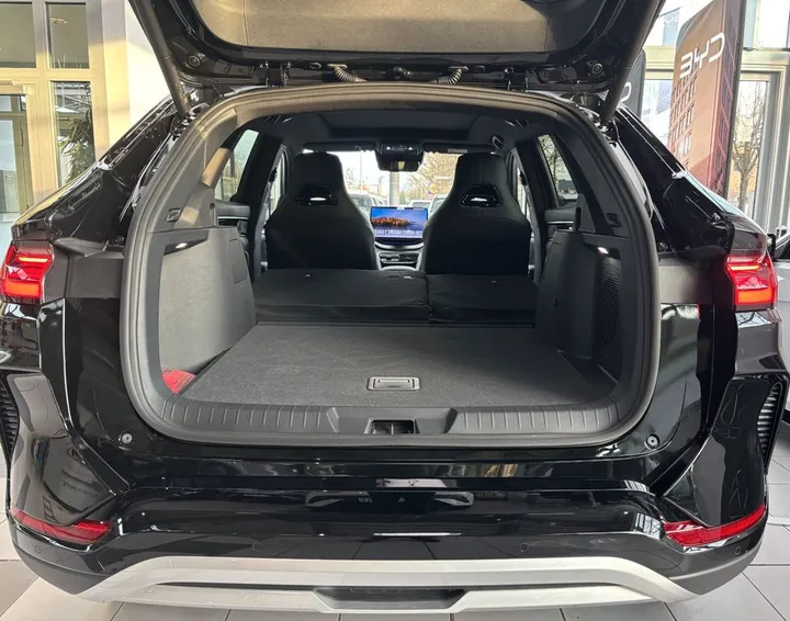 BYD SEAL U