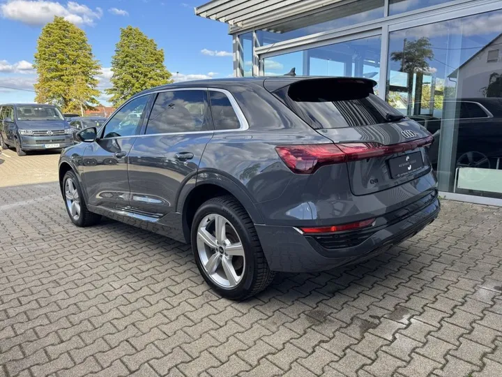 Audi Q8 e-tron