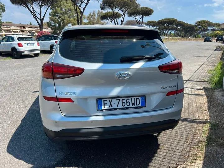 Hyundai TUCSON