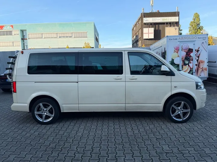 Volkswagen T5 Caravelle
