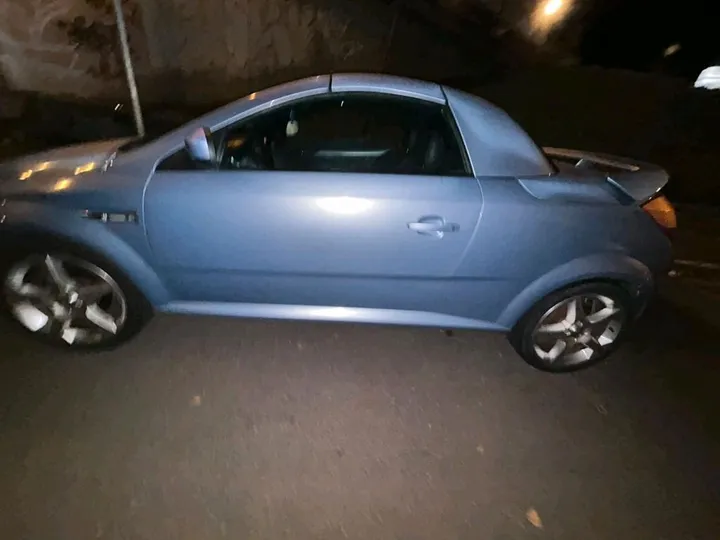 Opel Tigra