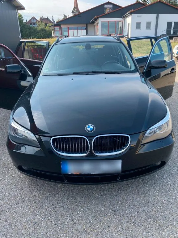 BMW 530