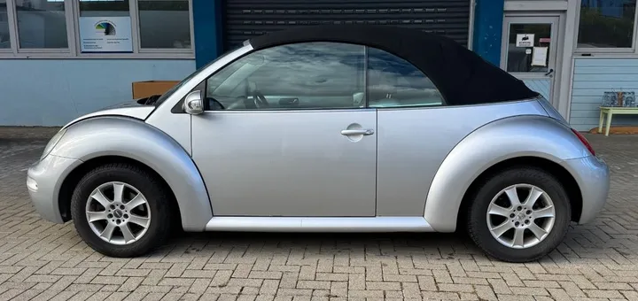 Volkswagen New Beetle