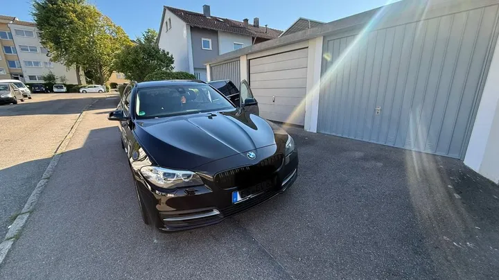 BMW 525