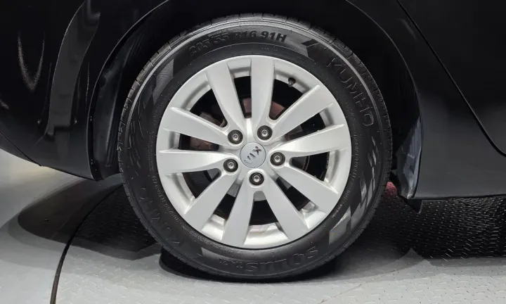 Kia K3