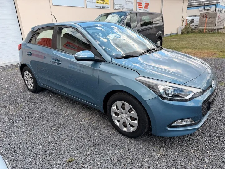 Hyundai i20