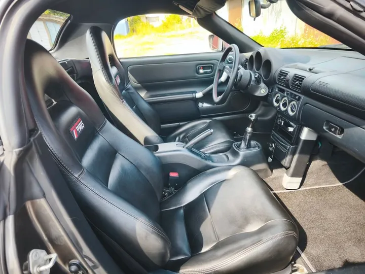 Toyota MR 2