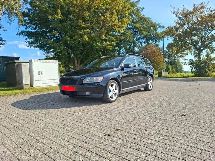 Volvo V50
