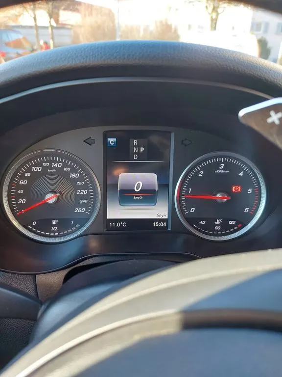 Mercedes-Benz C 200