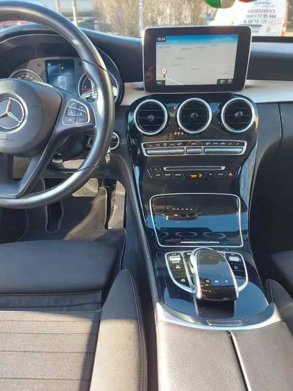 Mercedes-Benz C 200