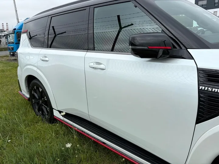 Nissan Armada