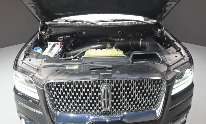 Lincoln Navigator