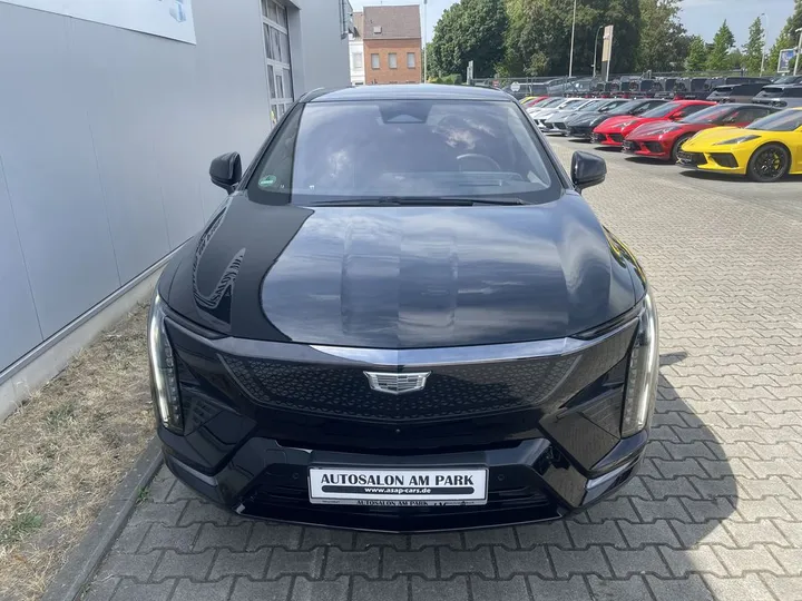Cadillac OPTIQ