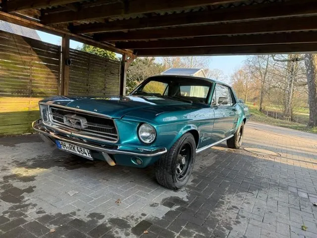Ford Mustang