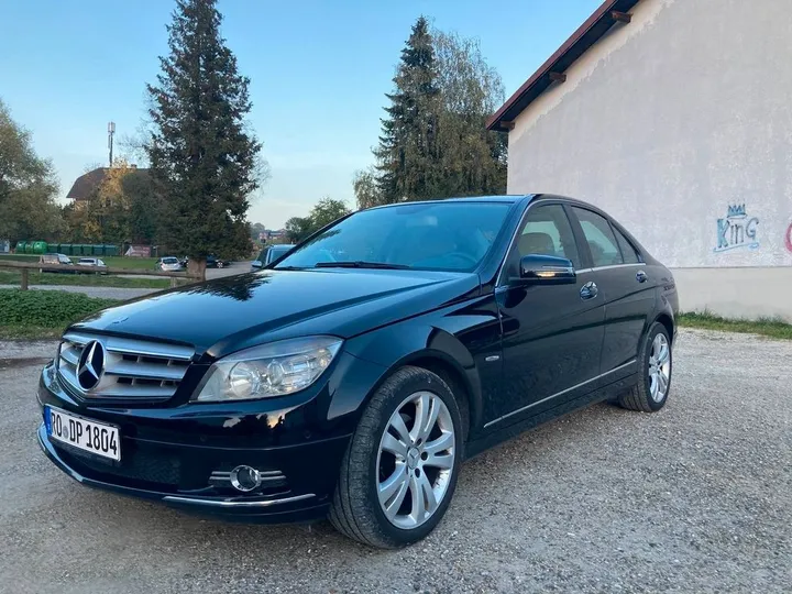 Mercedes-Benz C 200