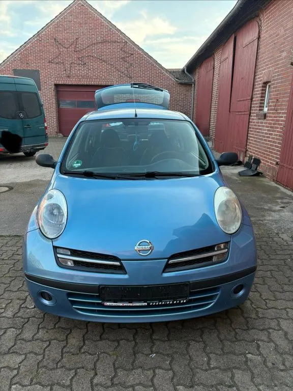 Nissan Micra