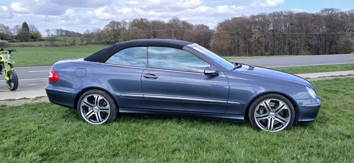 Mercedes-Benz CLK 500