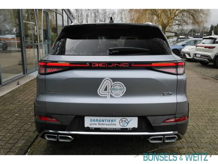 BAIC Beijing X75