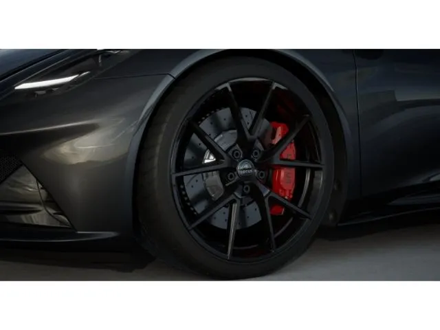 Lotus Emira