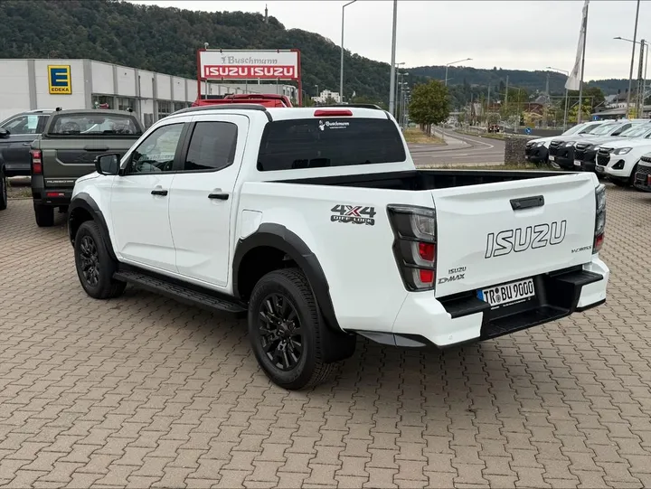 Isuzu D-Max